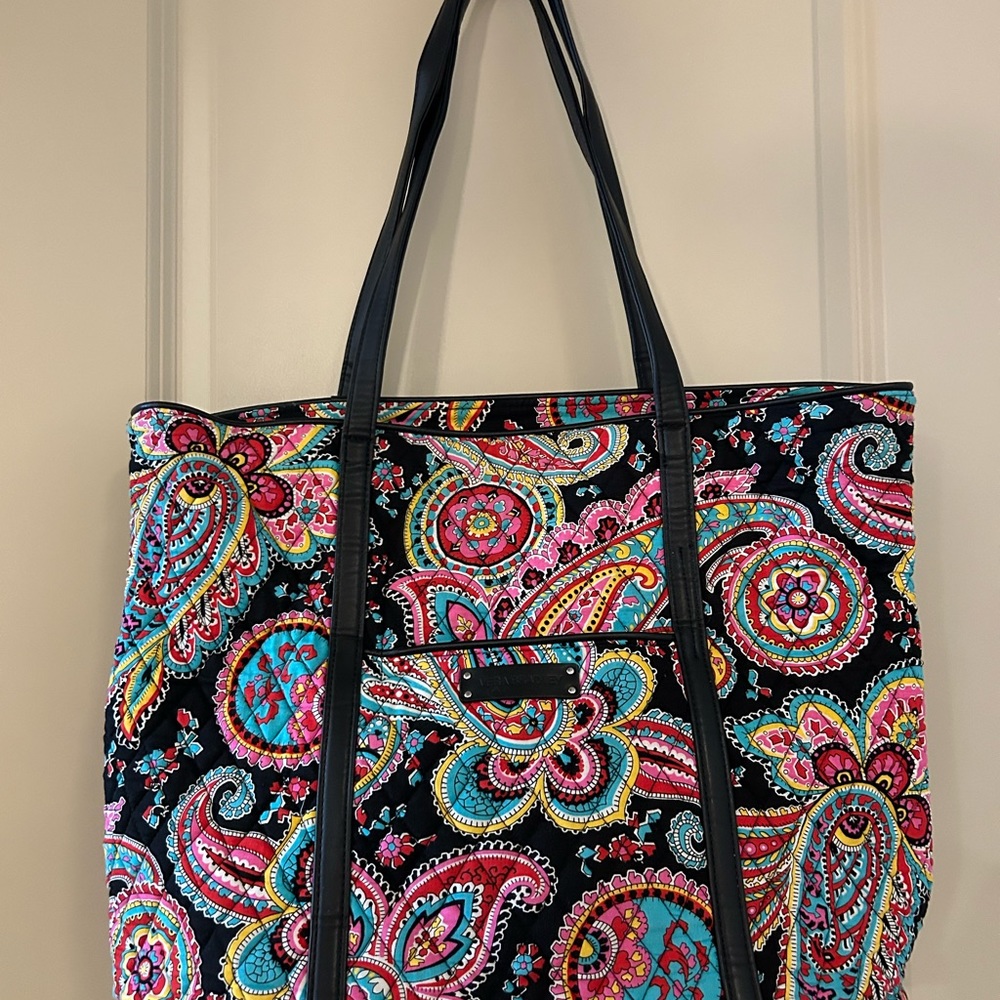 Trimmed Vera Tote.